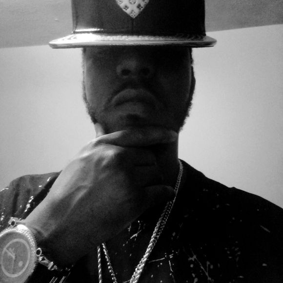 Meet your Posher, Gerald - Picture 1 of 1